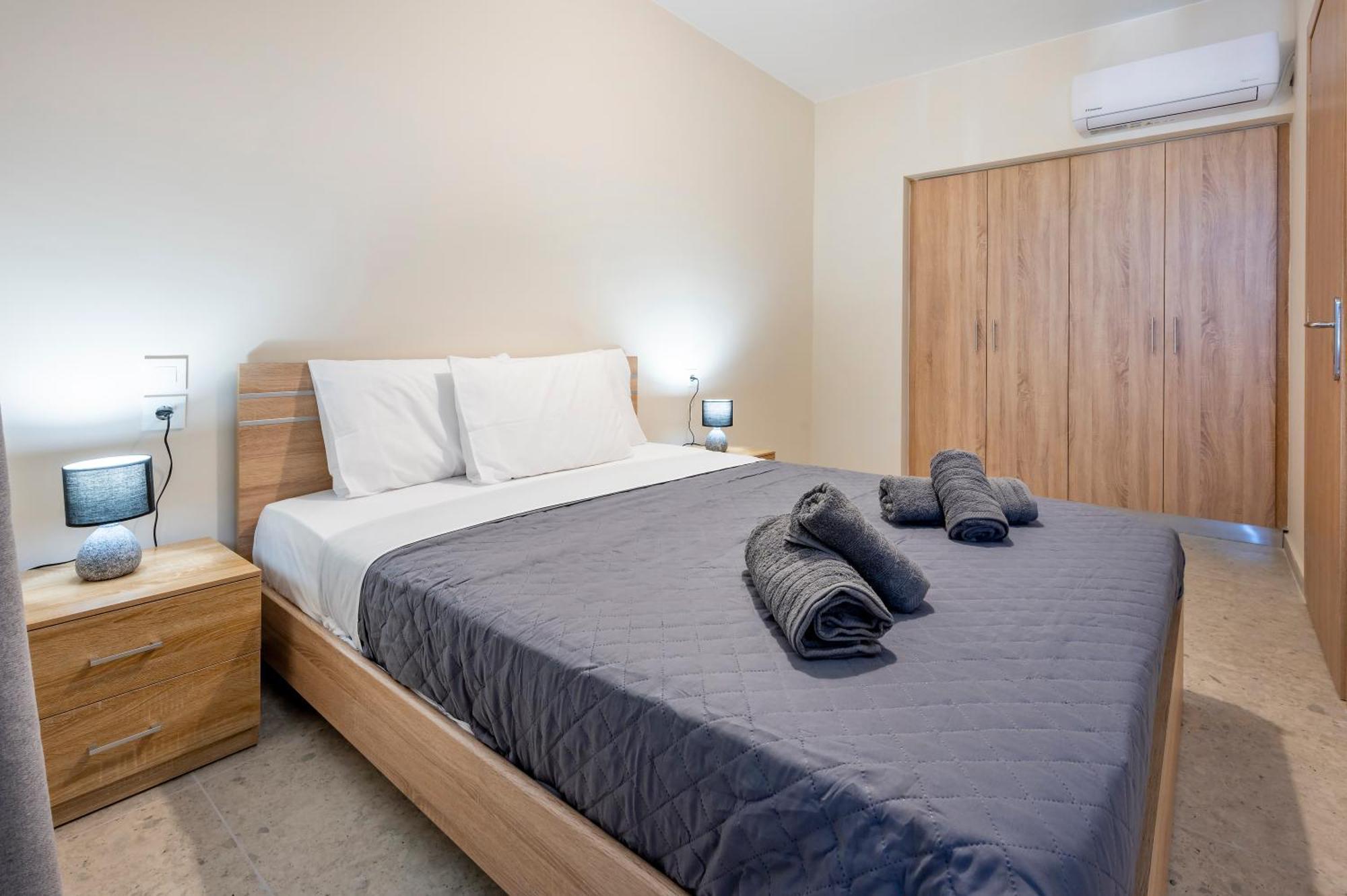1 Bedroom Koshomes1 Apartment Kos Town