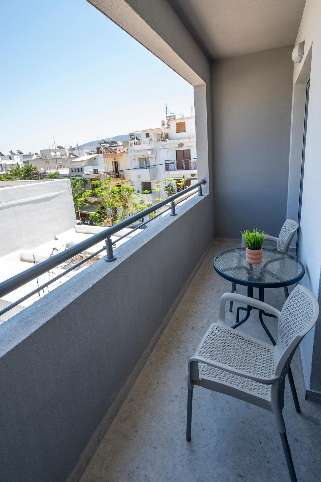 1 Bedroom Koshomes1 Apartment Kos Town