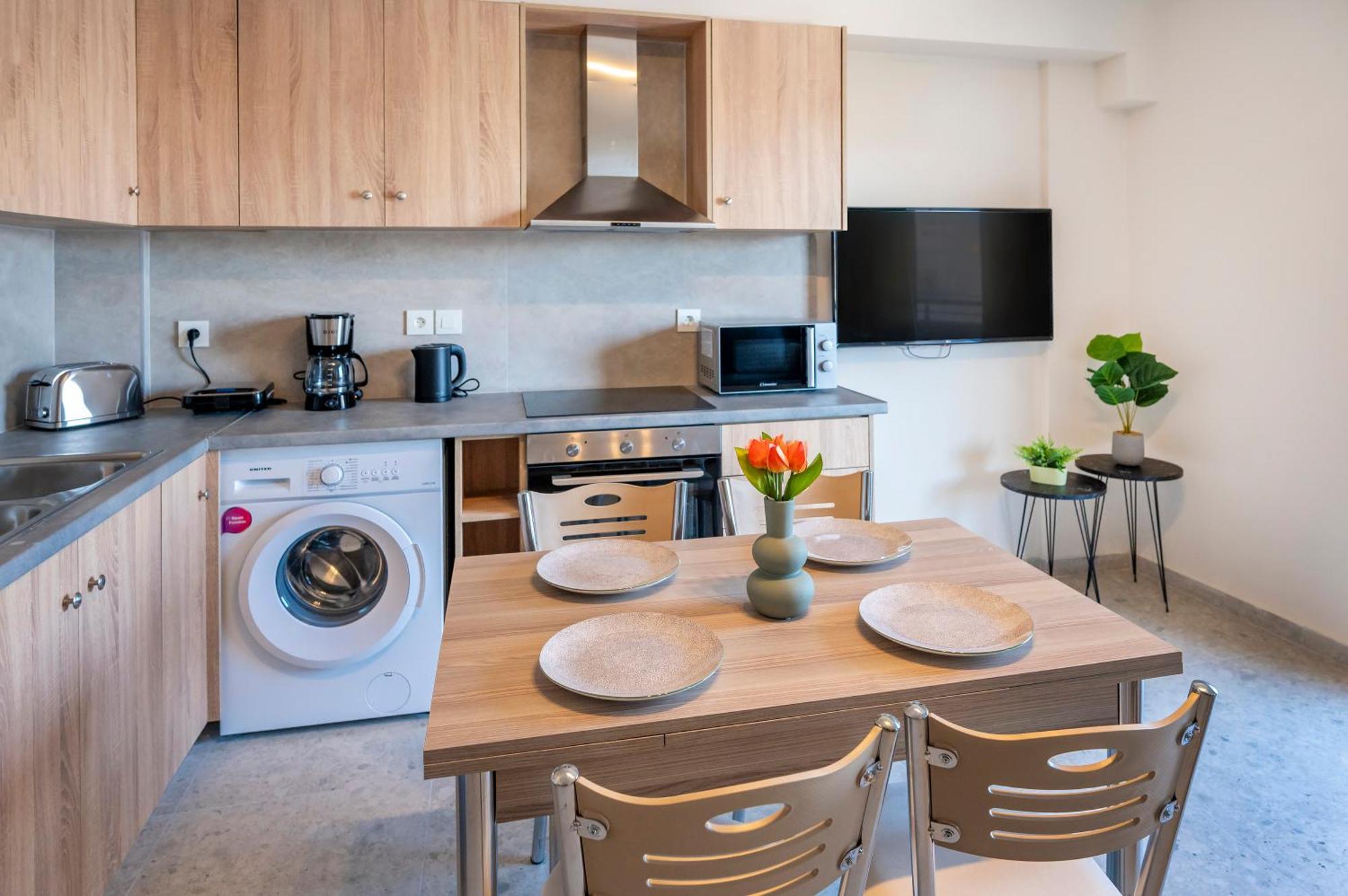 Apartment 1 Bedroom Koshomes1